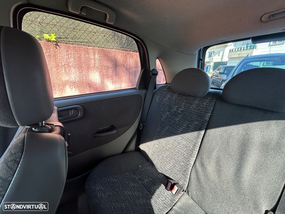 Opel Corsa 1.0 12V Confort - 8