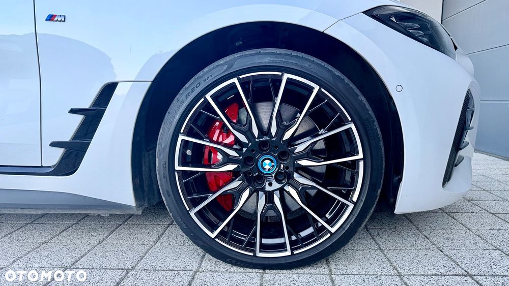 BMW i4 80.7kWh M50 - 11