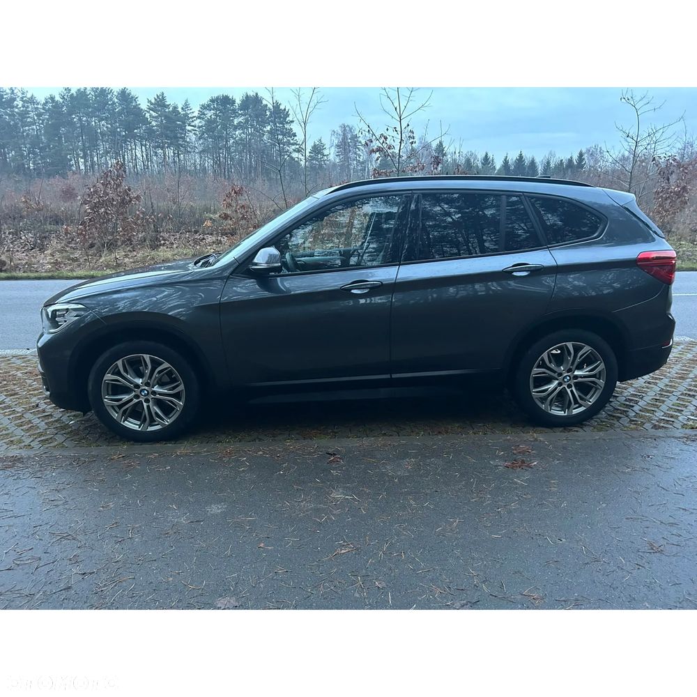 BMW X1 sDrive18i M Sport - 5