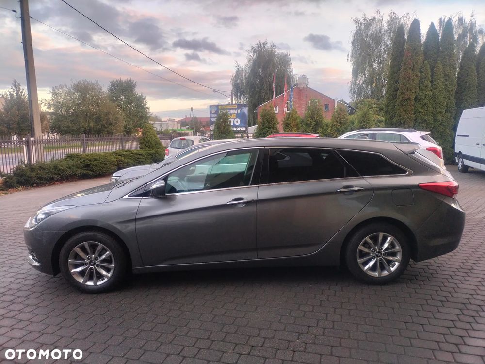 Hyundai i40 Kombi 1.7 CRDi Premium - 2