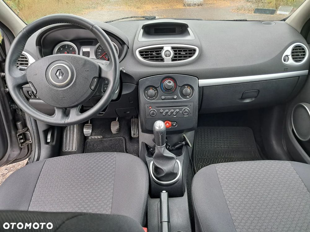 Renault Clio 1.5 dCi Dynamique - 6