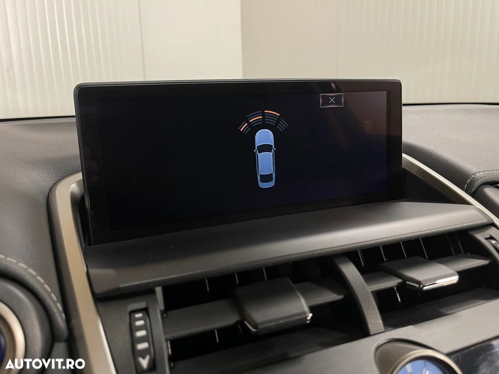 Lexus Seria NX 300h AWD Executive Plus - 14