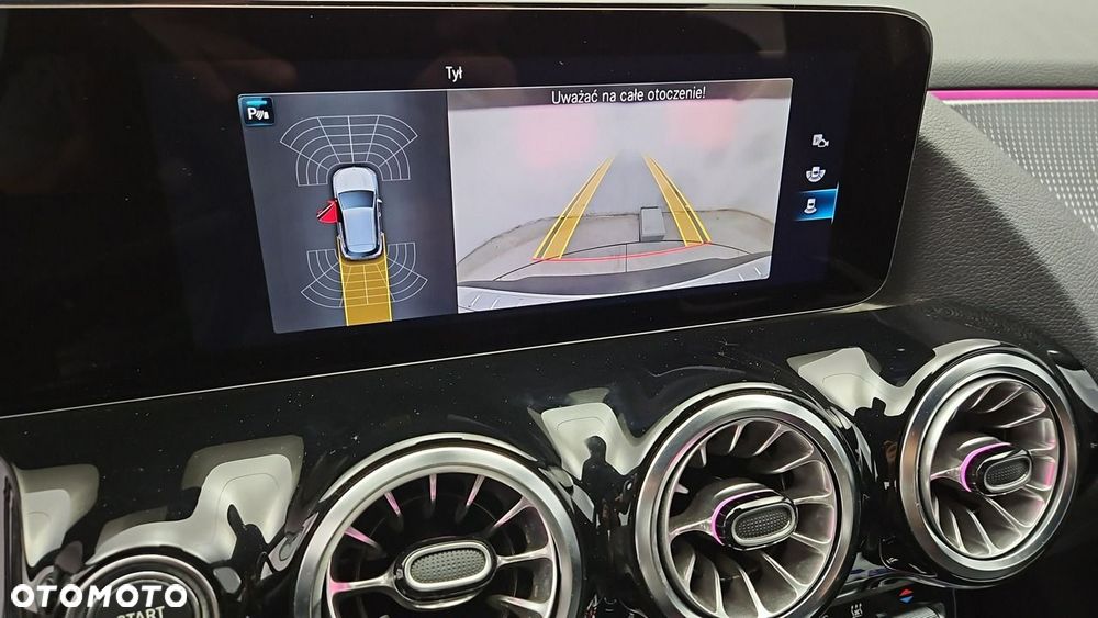 Mercedes-Benz EQA 300 66.5kWh 4-Matic Progressive - 21