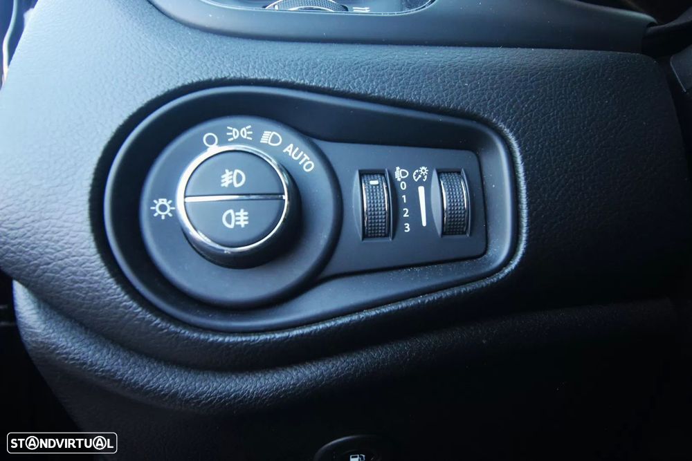 Jeep Renegade 1.3 T4-PHEV 177 kW 4xe North Star - 12