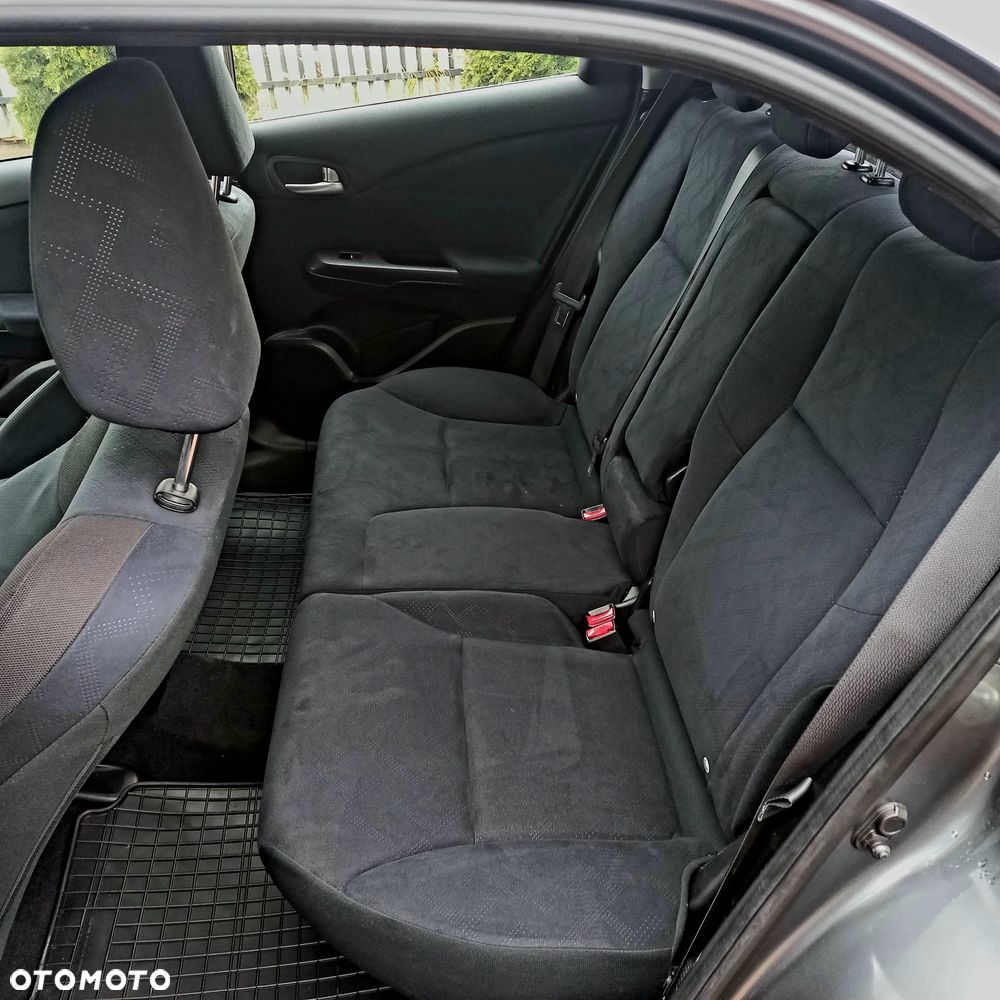 Honda Civic 1.4 i-VTEC Comfort - 18