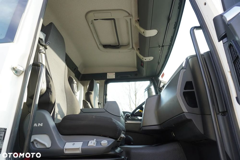 MAN TGS 26.360 E6 / Zabudowa WUKO Rivard 18 m3 / 180 tys. km / oś skrętna - 29