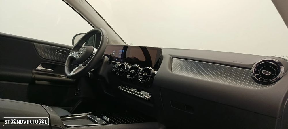 Mercedes-Benz B 180 d - 20