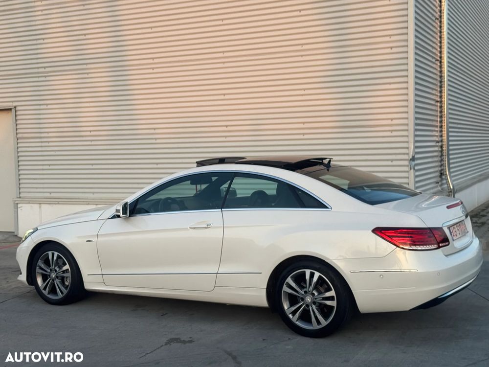 Mercedes-Benz E 220 CDI DPF BlueEFFICIENCY 7G-TRONIC Avantgarde - 6