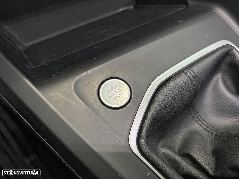 VW Golf 2.0 TDI Life - 19