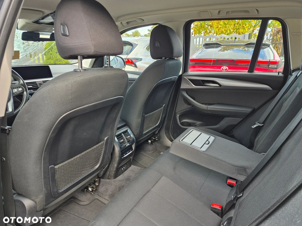 BMW X3 xDrive20i GPF Business Edition - 21