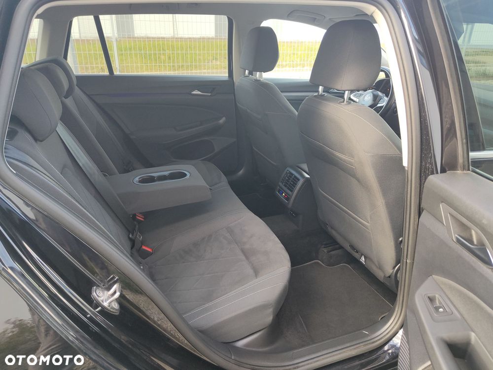 Volkswagen Golf Variant 2.0 TDI SCR DSG Style - 13