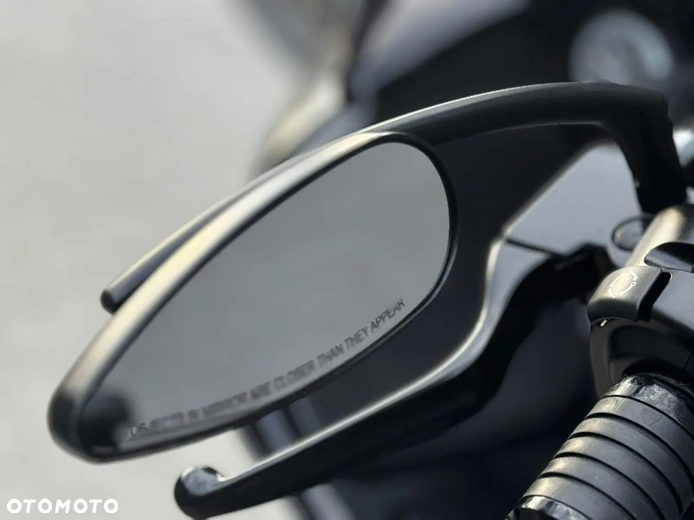 Harley-Davidson Touring Road Glide - 12