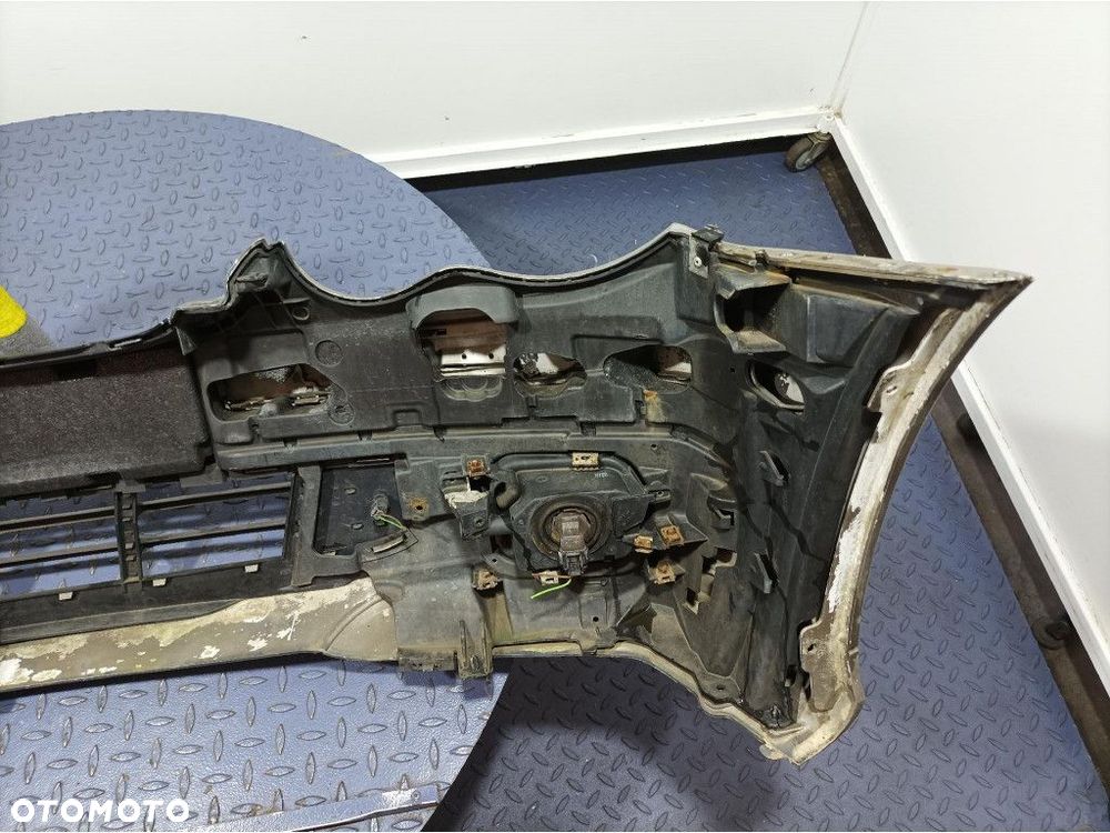 MERCEDES C W203 LIFT ZDERZAK PRZÓD PRZEDNI 723 - 13