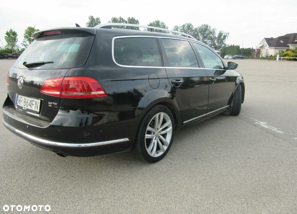Volkswagen Passat 2.0 TDI 4Motion DSG BlueMotion Tech Highline - 9