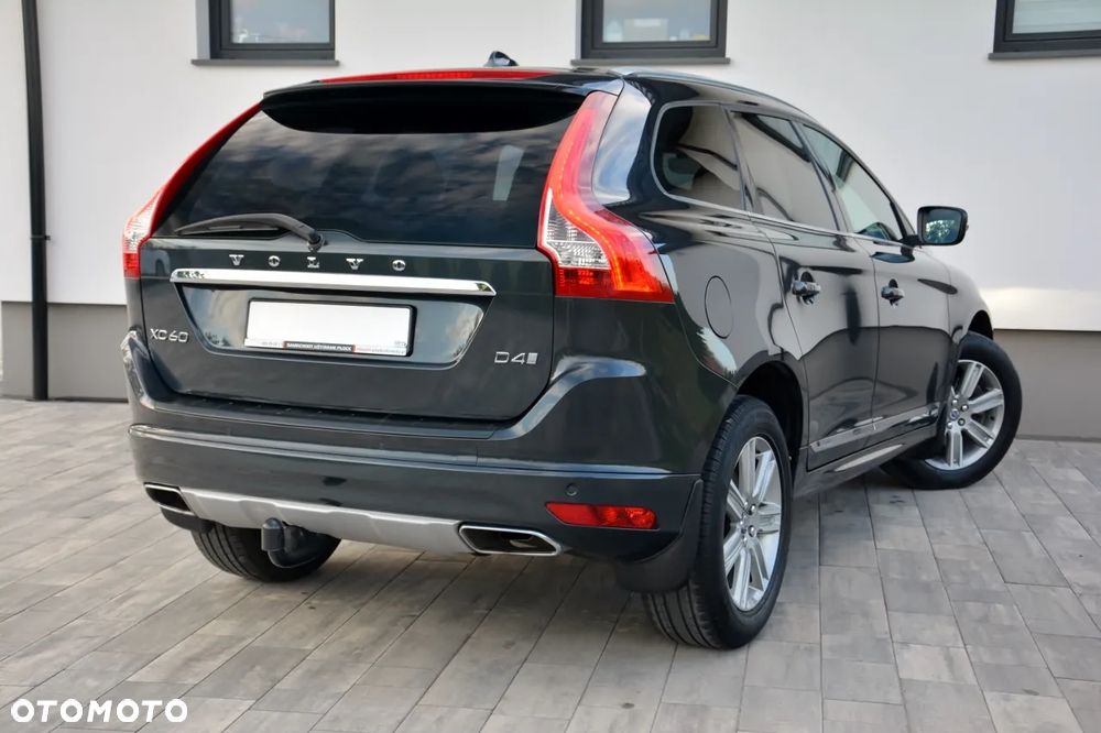 Volvo XC 60 D4 Geartronic Summum - 6