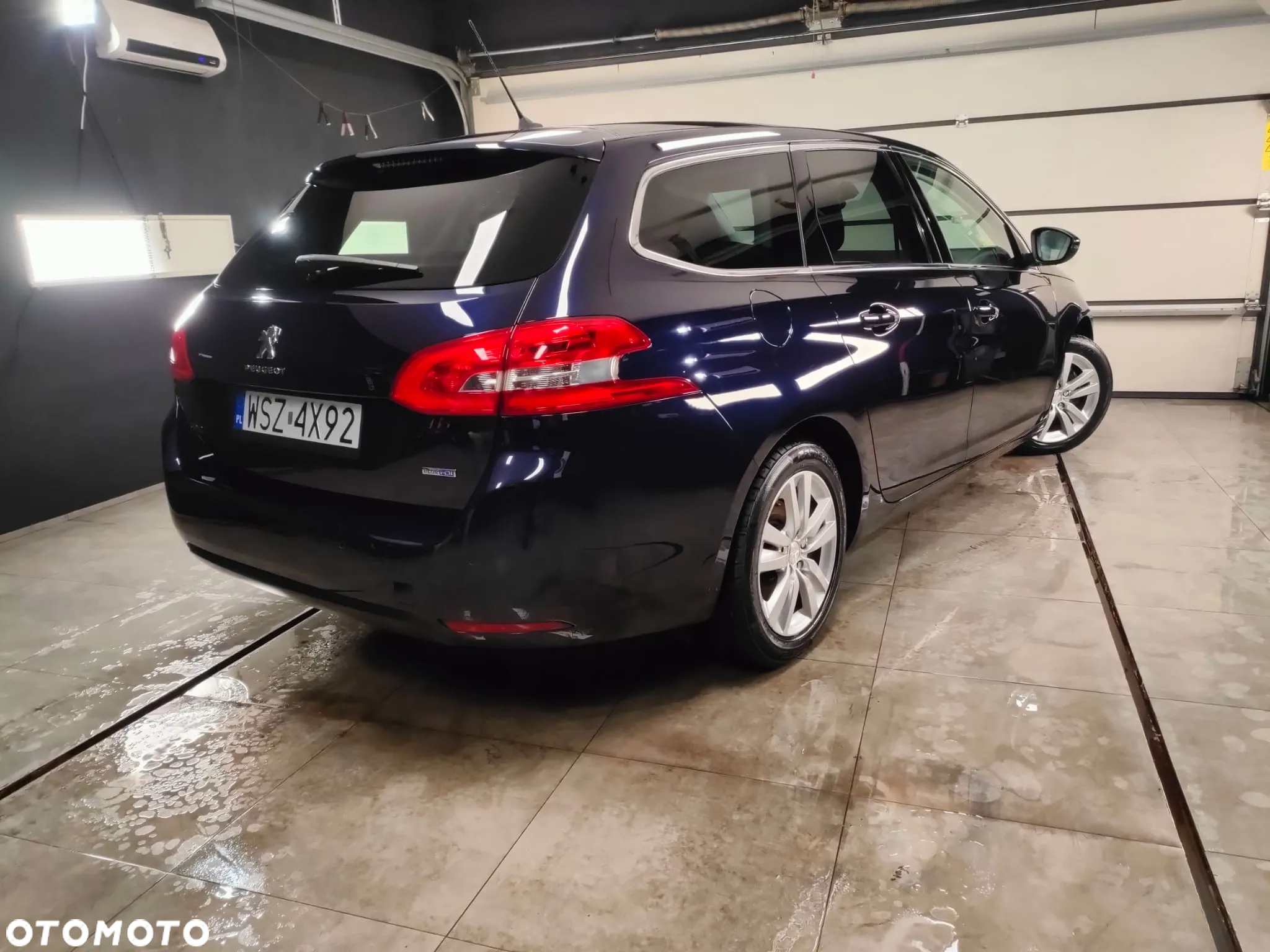 Peugeot 308 SW 1.6 BlueHDi Business Line S&S - 12