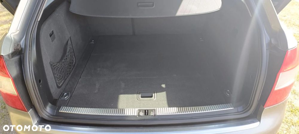 Audi A4 Avant 1.9 TDI - 10