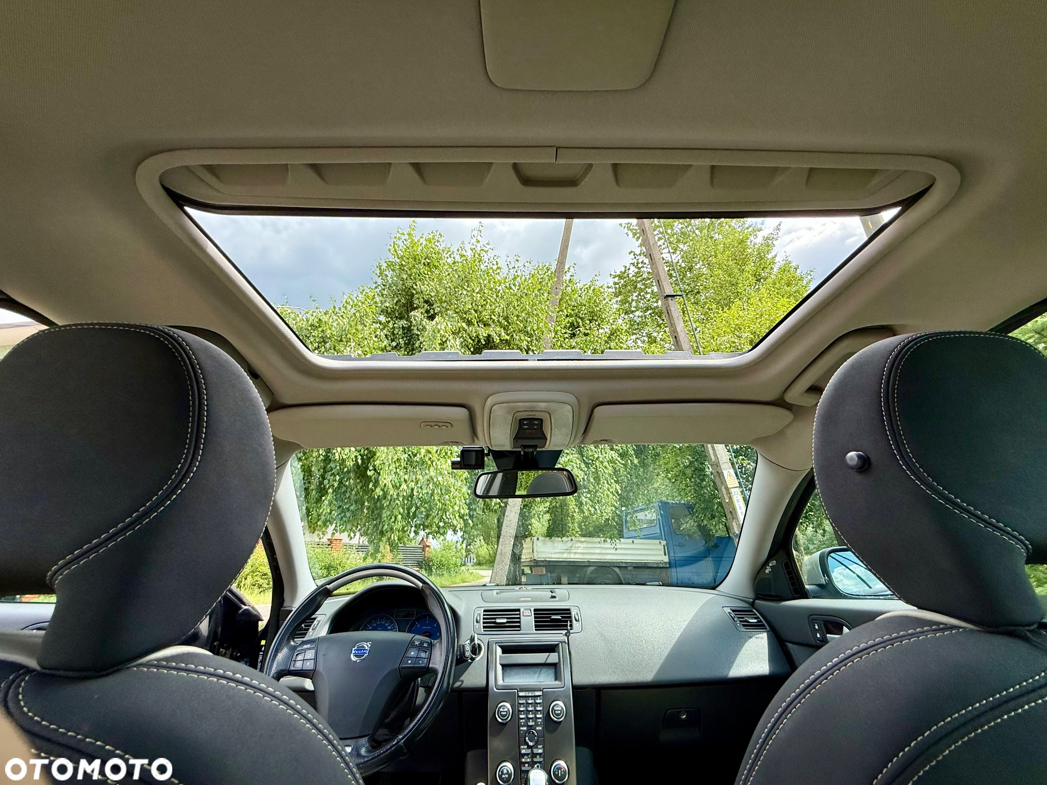 Volvo V50 D5 R-Design Summum - 38