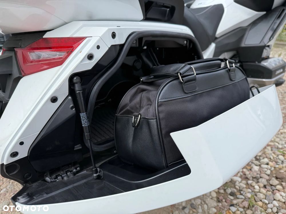 Honda GL - 7