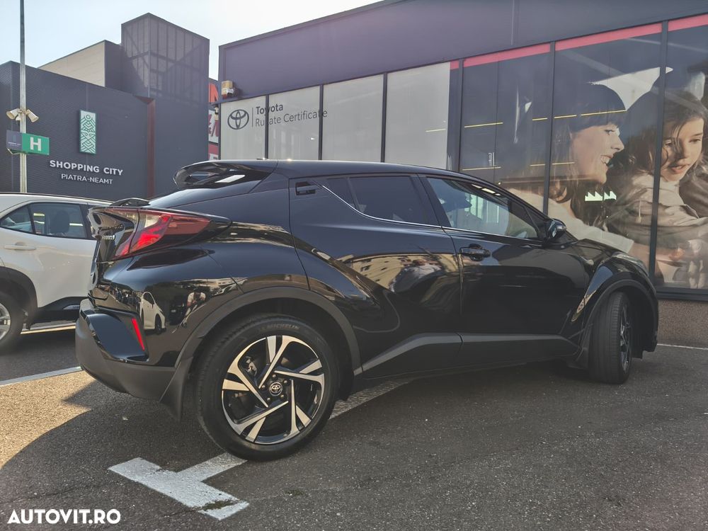 Toyota C-HR - 4