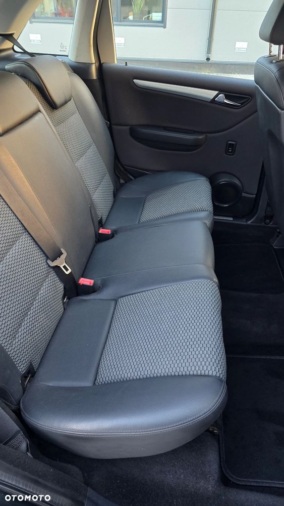 Mercedes-Benz Klasa B - 9