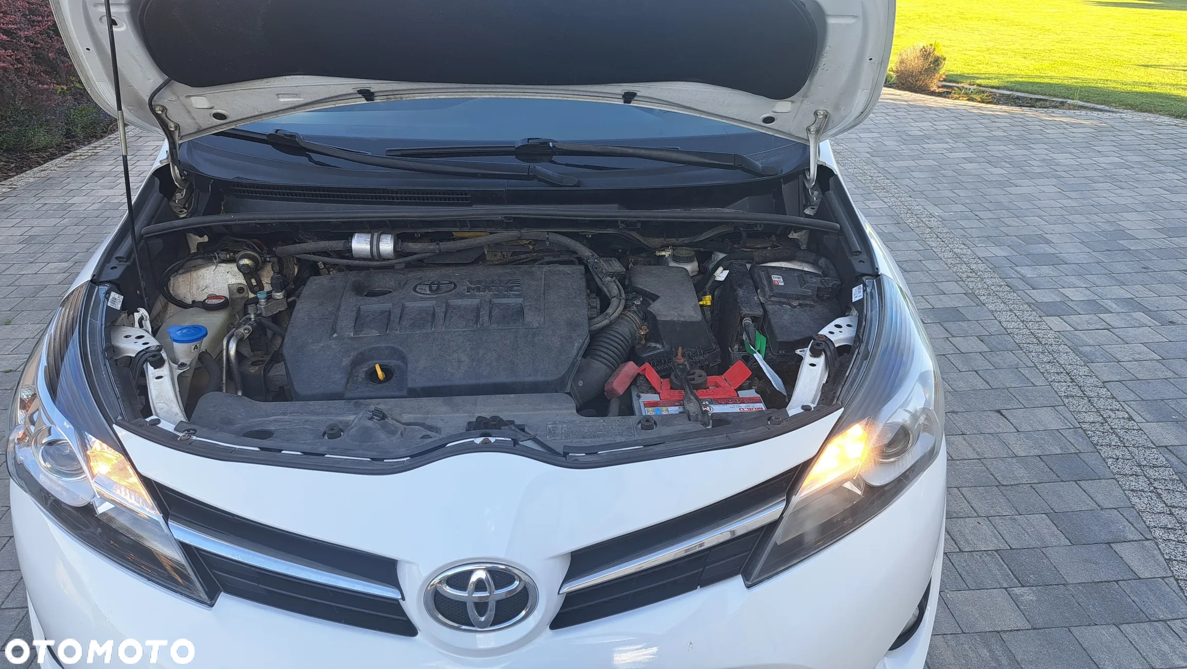 Toyota Verso 1.6 Active - 14