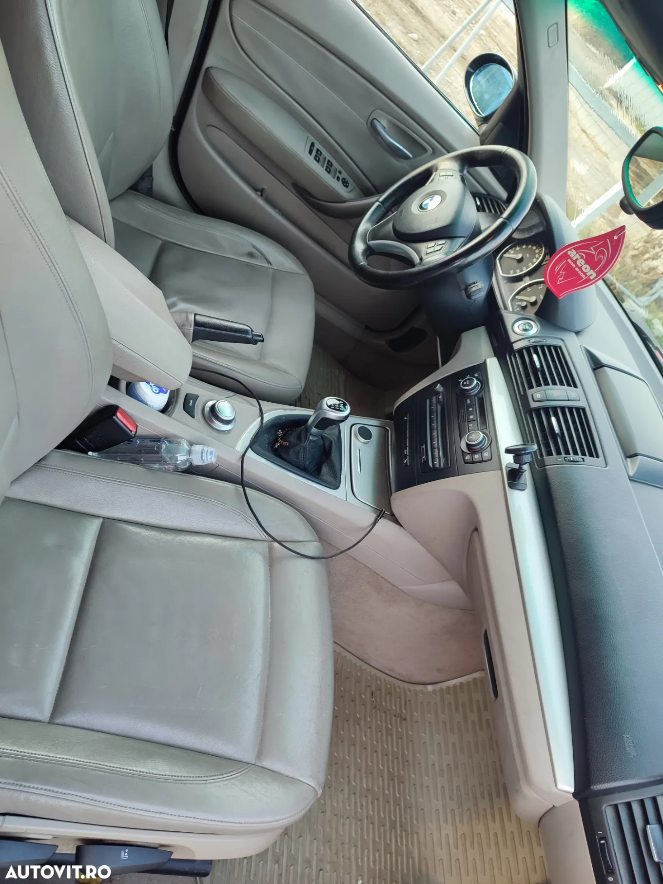 BMW Seria 1 118i - 5
