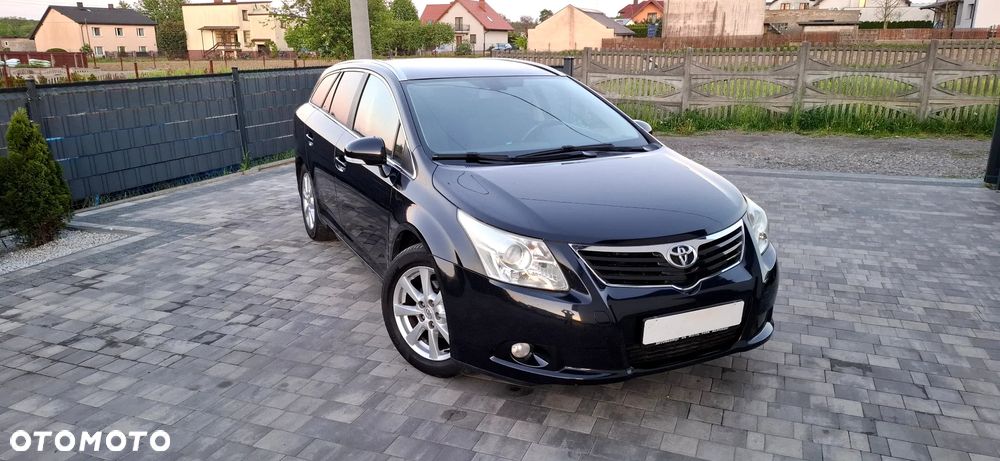 Toyota Avensis 2.0 Prestige NAVI - 21