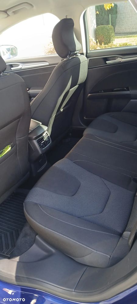 Ford Mondeo 2.0 TDCi STart-Stopp PowerShift-Aut Titanium - 6