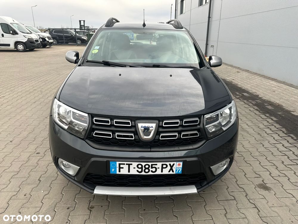 Dacia Sandero Stepway dCi 90 (S&S) Celebration - 2