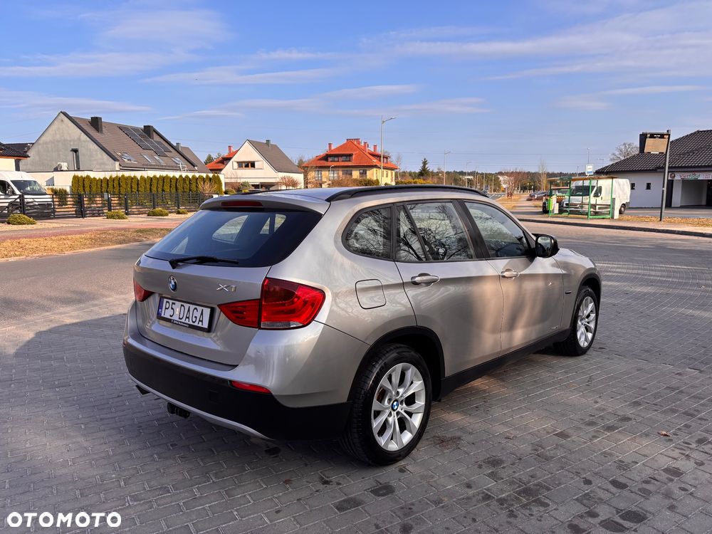 BMW X1 xDrive18d Sport Line - 7