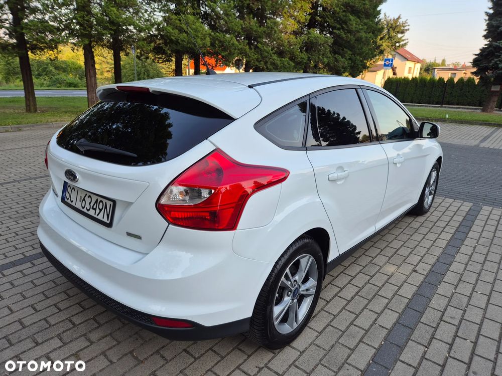Ford Focus 1.0 EcoBoost Start-Stopp-System Ambiente - 14