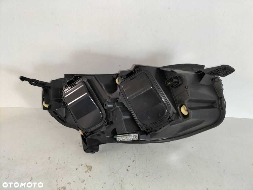lampa przednia reflektor lewa opel zafira d 19- vivaro c 19- xenon - 5