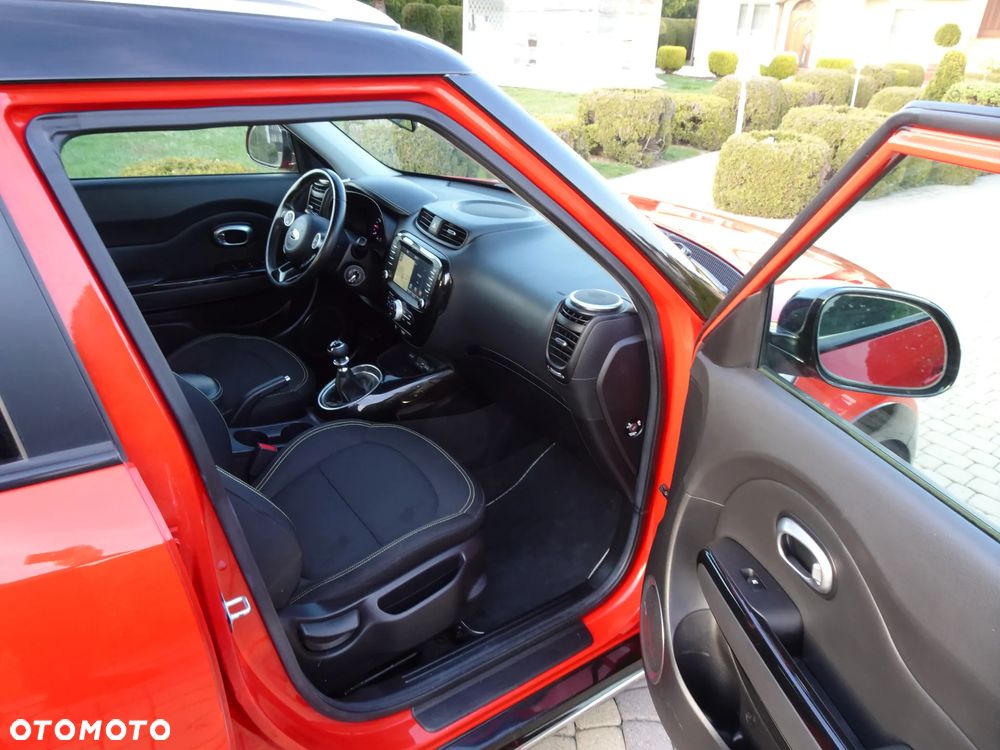 Kia Soul 1.6 CRDI XL - 10