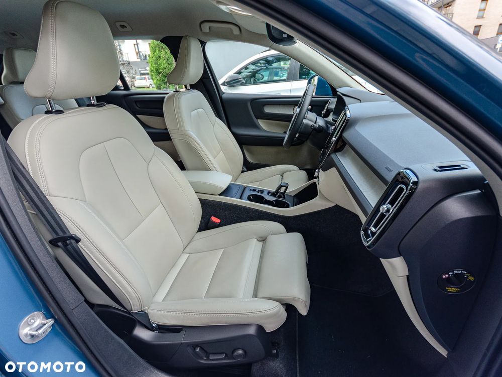 Volvo XC 40 B3 Core - 20