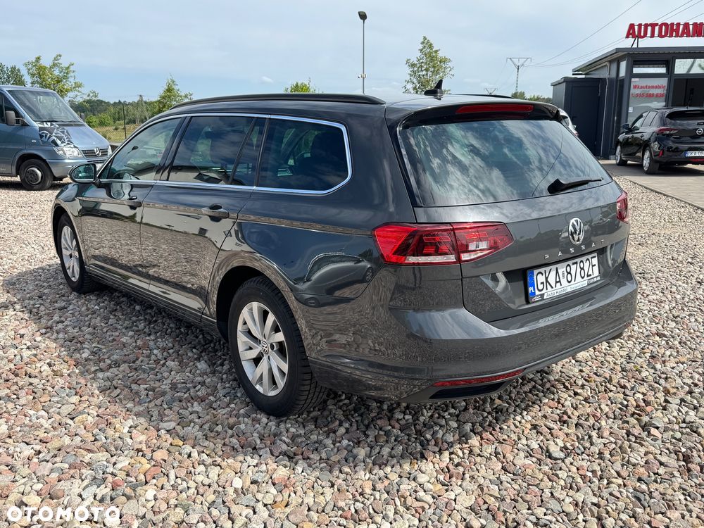 Volkswagen Passat 2.0 TDI SCR DSG Elegance - 11