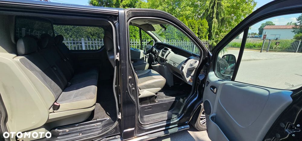 Opel VIVARO - 16