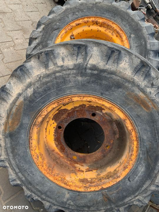 12,5 18 MPT Koło do JCB2CX na 4 szpilki - 3