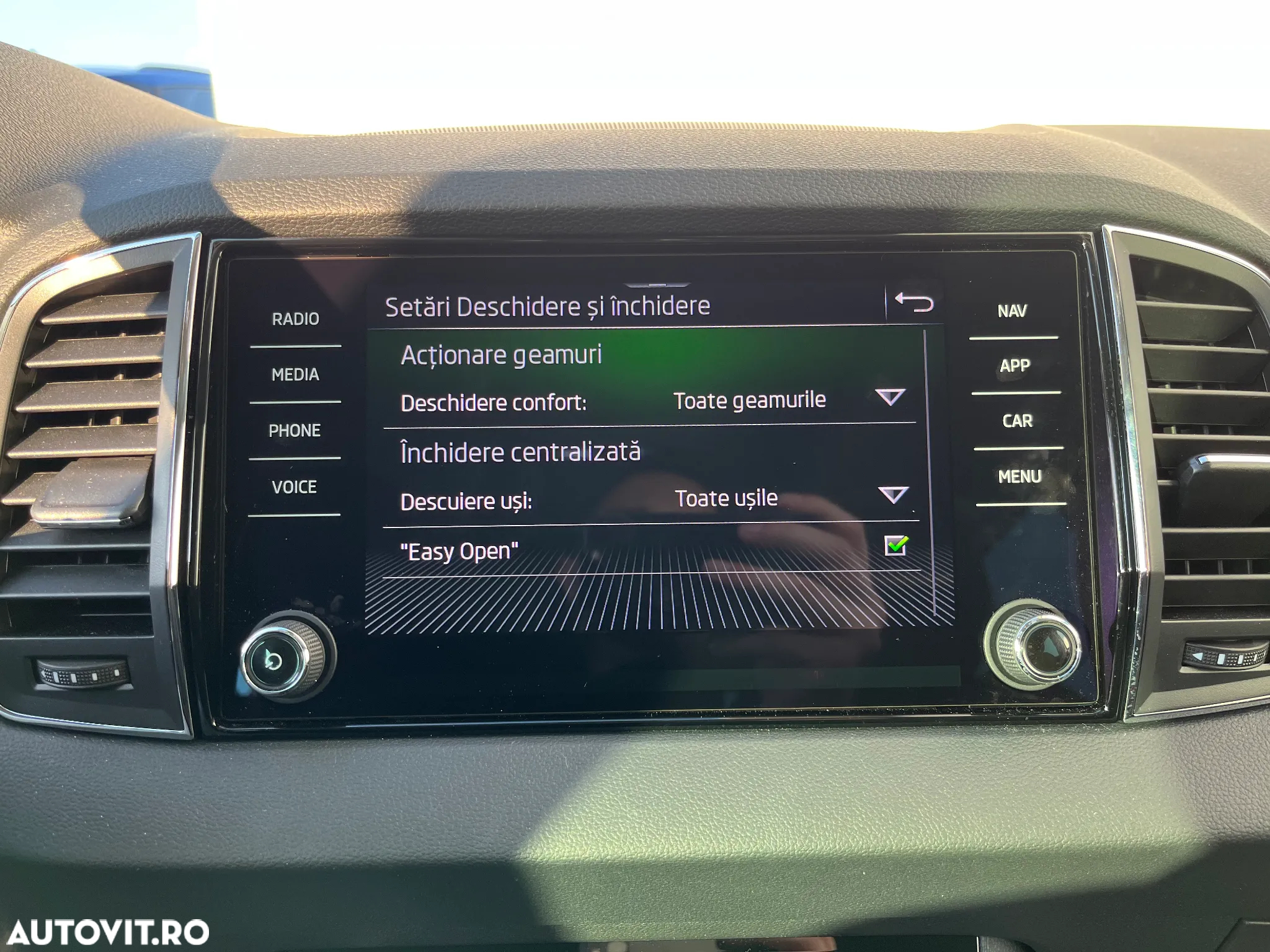 Skoda Karoq 1.5 TSI DSG Selection - 22