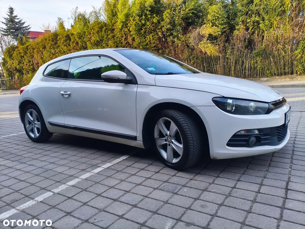 Volkswagen Scirocco 2.0 TDI DSG Match - 6