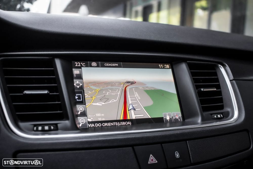 Peugeot 508 SW 1.6 e-HDi Allure 2-Tronic - 35