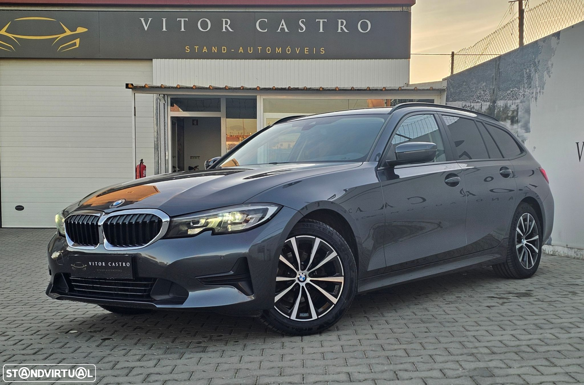 BMW 318 d Touring Auto - 3
