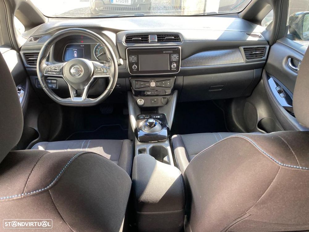 Nissan Leaf N-Connecta - 9