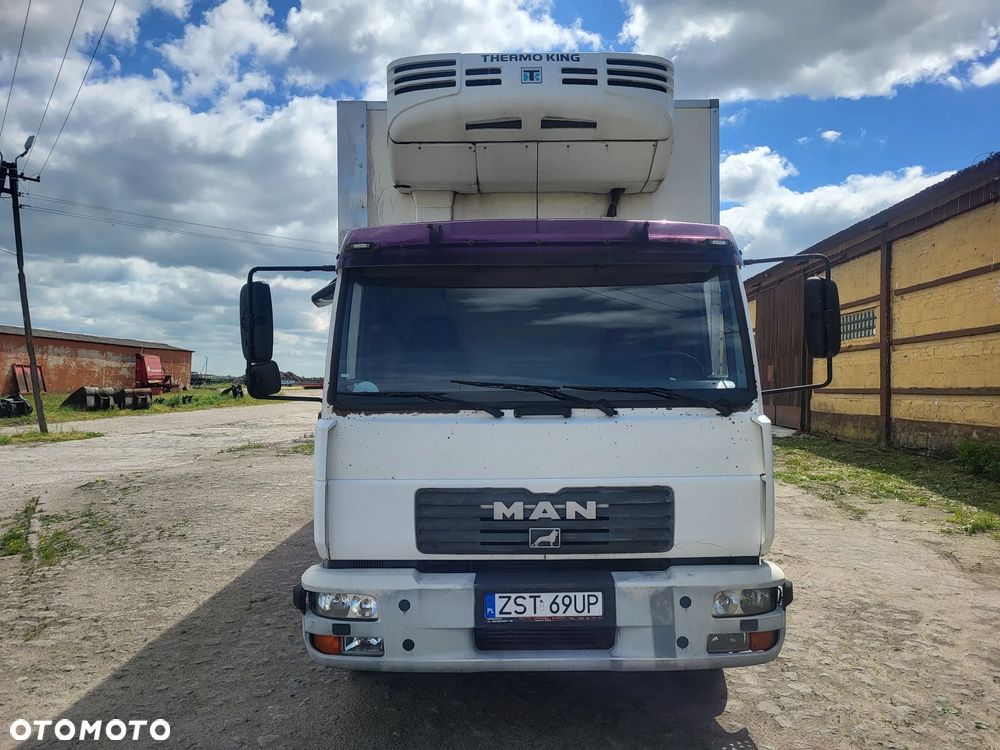 MAN LE220C - 1