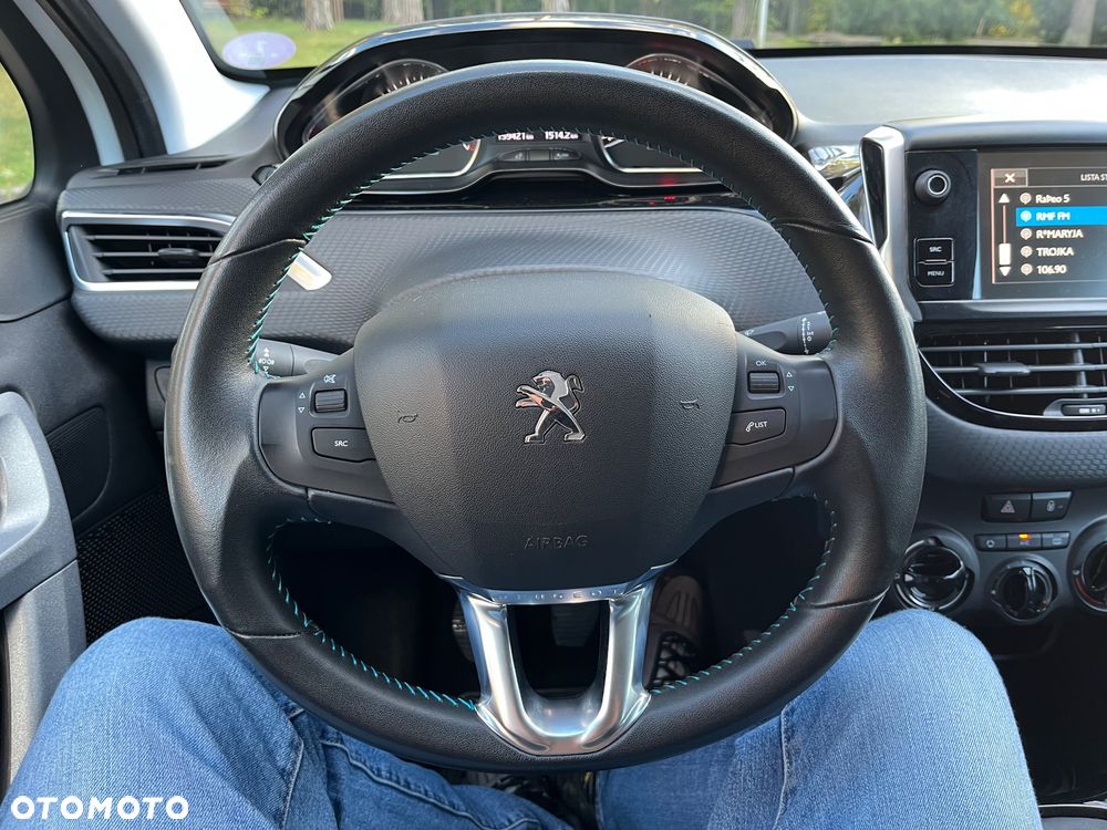 Peugeot 2008 PureTech 110 Stop&Start Urban Move - 29