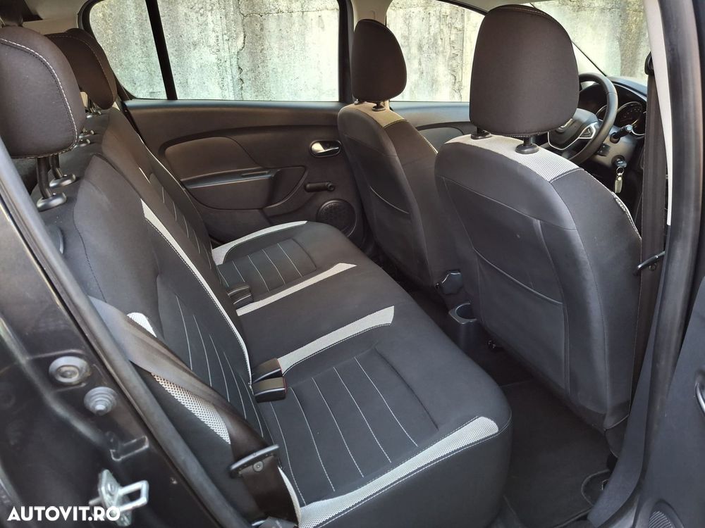 Dacia Sandero Stepway TCe 90 MT6 Comfort - 14