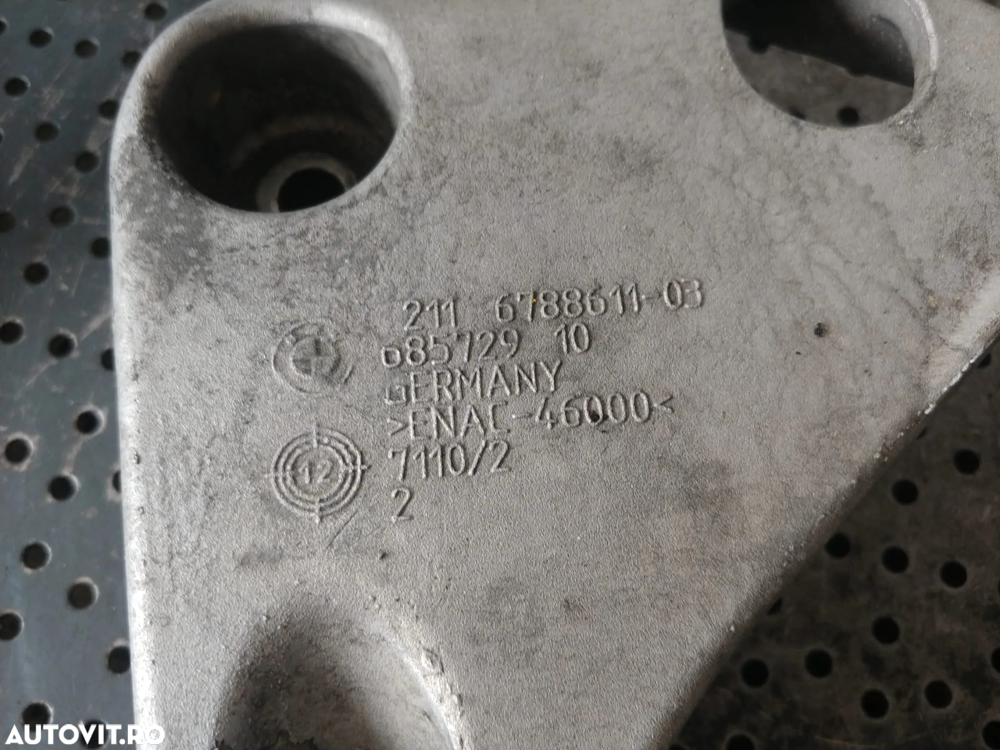 suport motor 2.0 d n47d20d bmw seria 1 f20 f21  2116788611-03  68572910 - 2