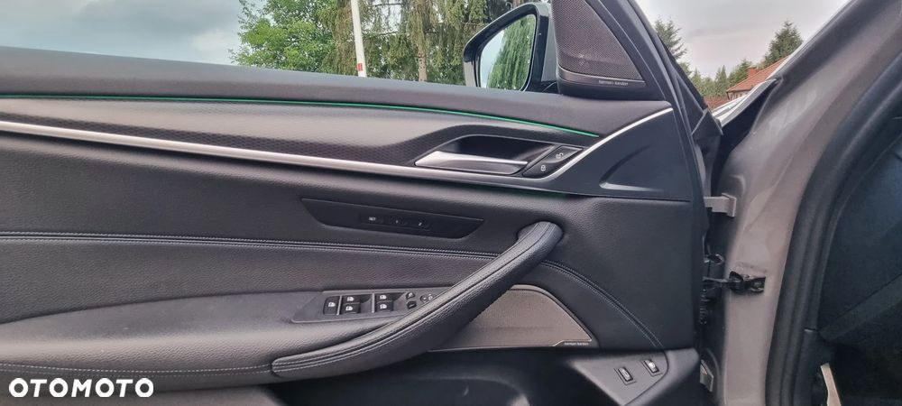 BMW Seria 5 - 13
