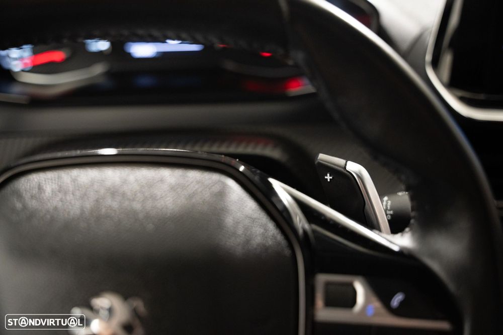 Peugeot 208 1.2 PureTech Allure EAT8 - 12