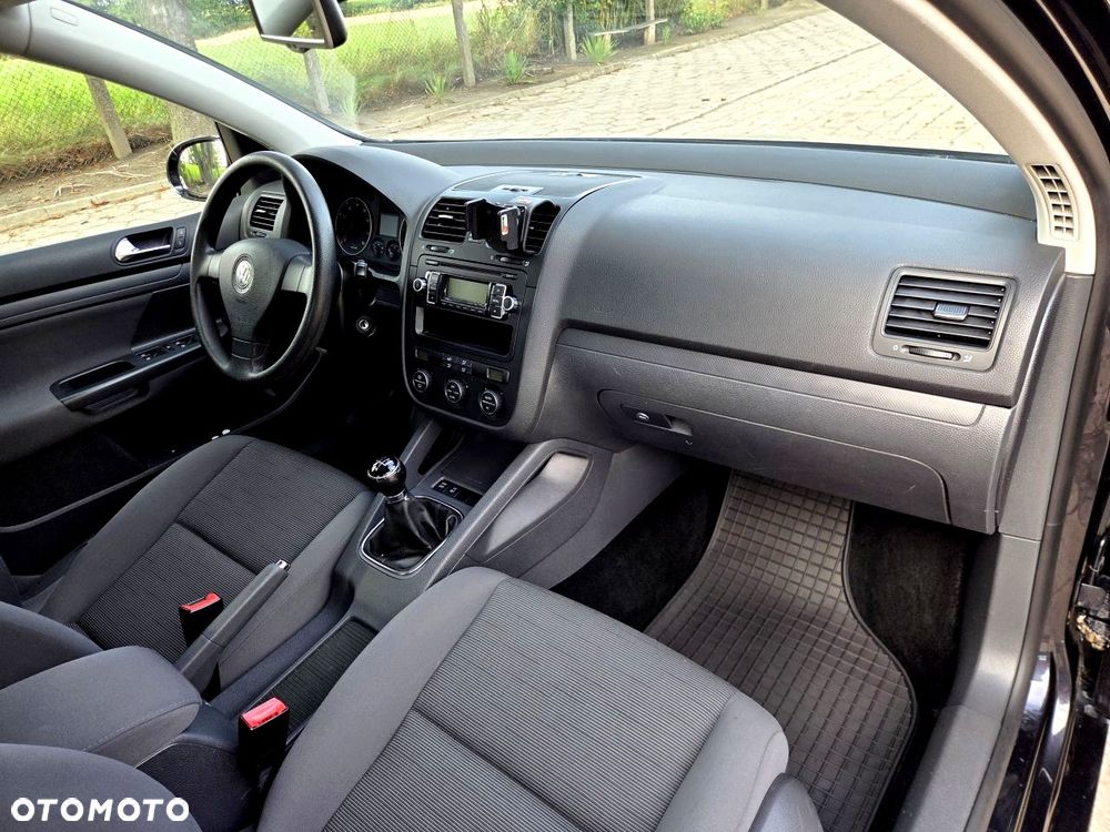 Volkswagen Golf 1.6 Edition - 18